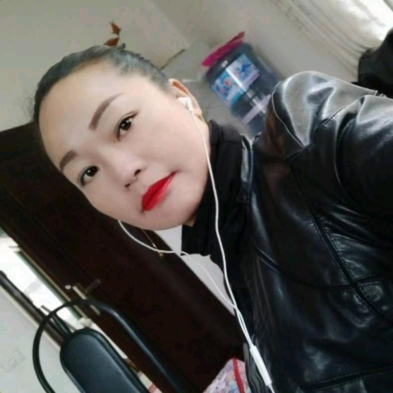 单身女郎封心锁爱