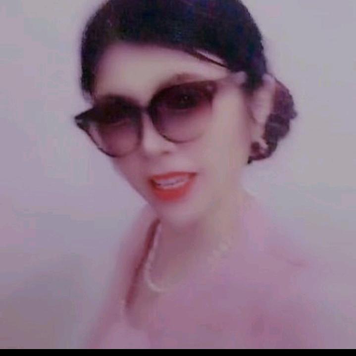 英🌹