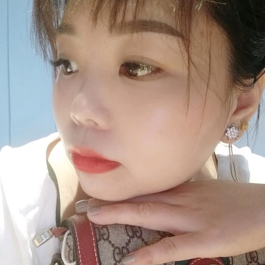 叶子🌿((🌑⥎🌑))🌿