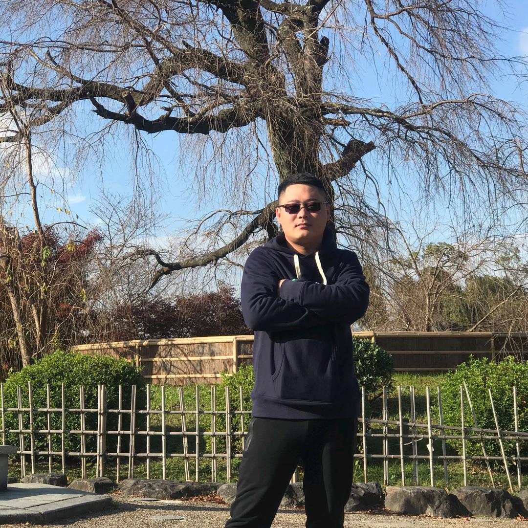 悦车坊左小左
