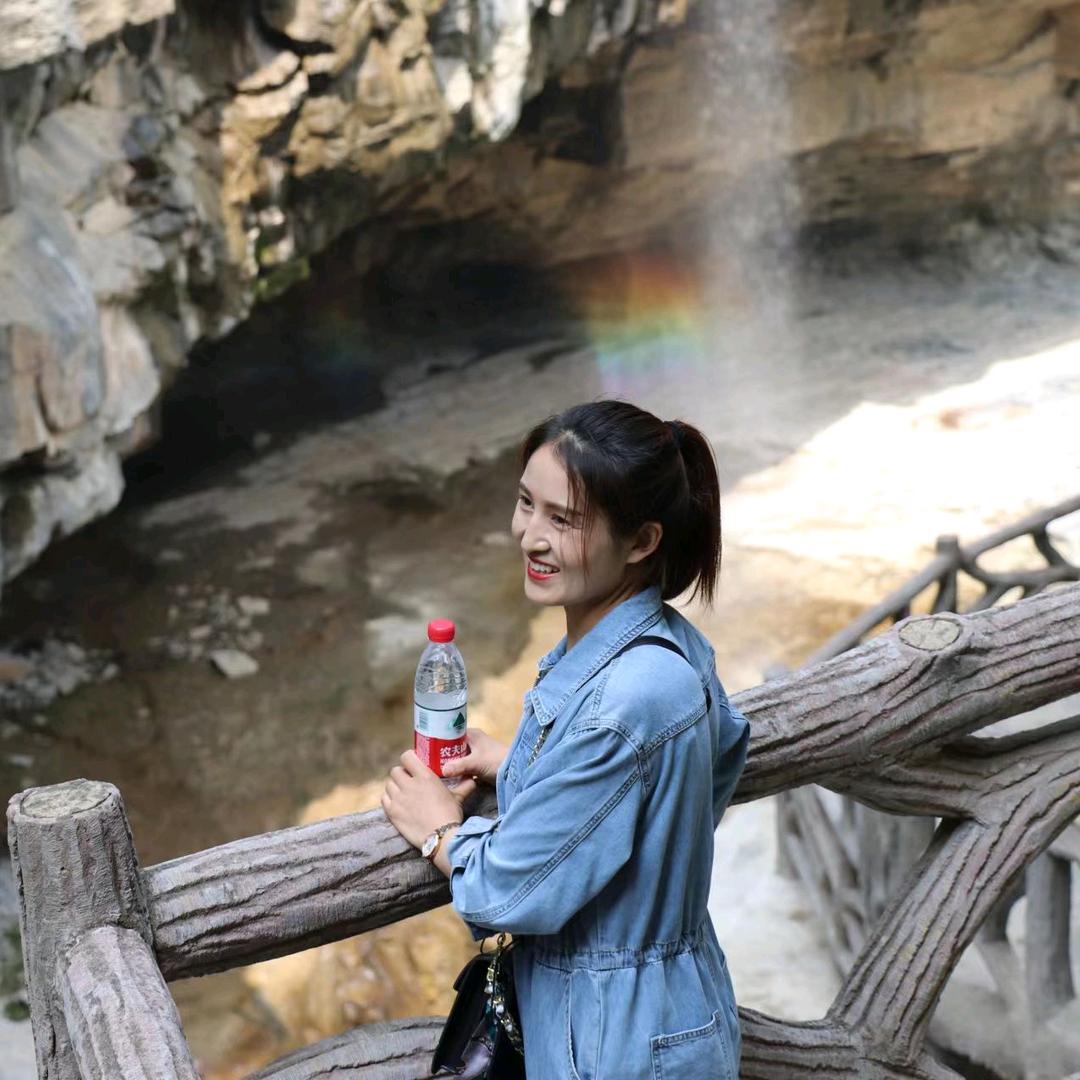 圆圆房产咨询服务部