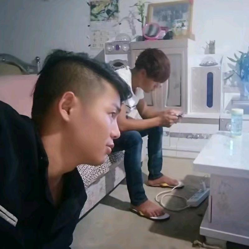 এ杯中烈酒໌ᮨ🚬敬余生🍶དྷ༗࿐