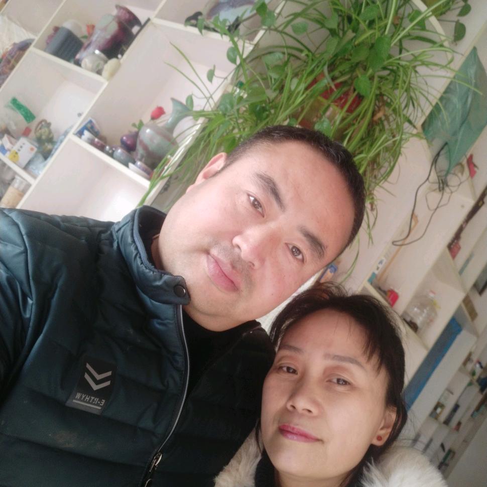 胖哥夫妇