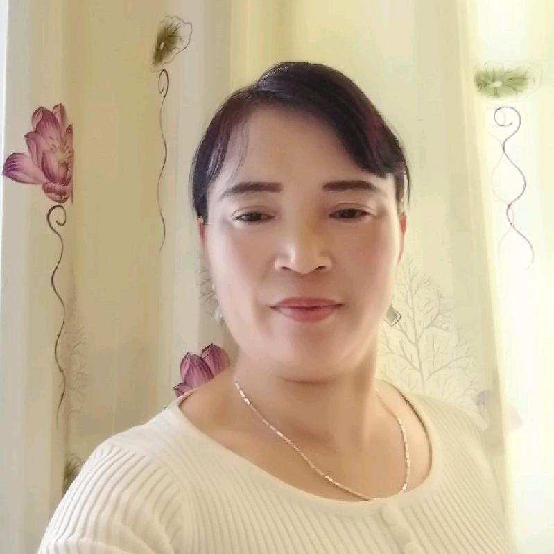 小周（打鼓妹）