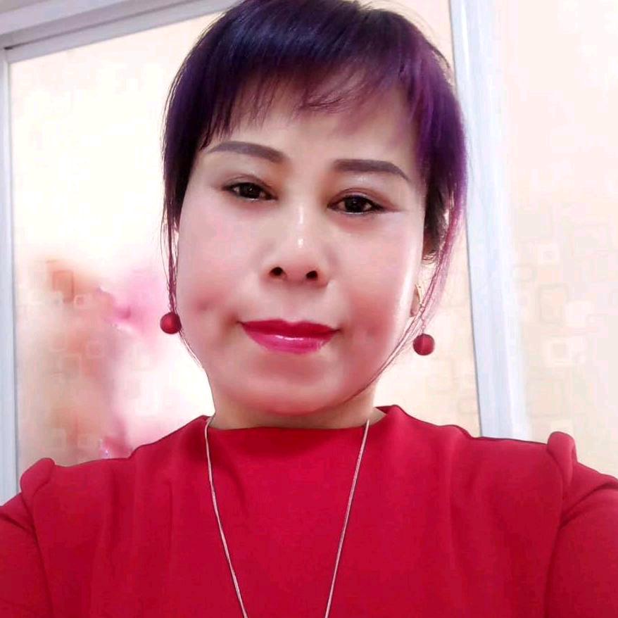 爱美的女人