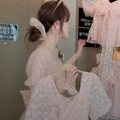 我是女神J
