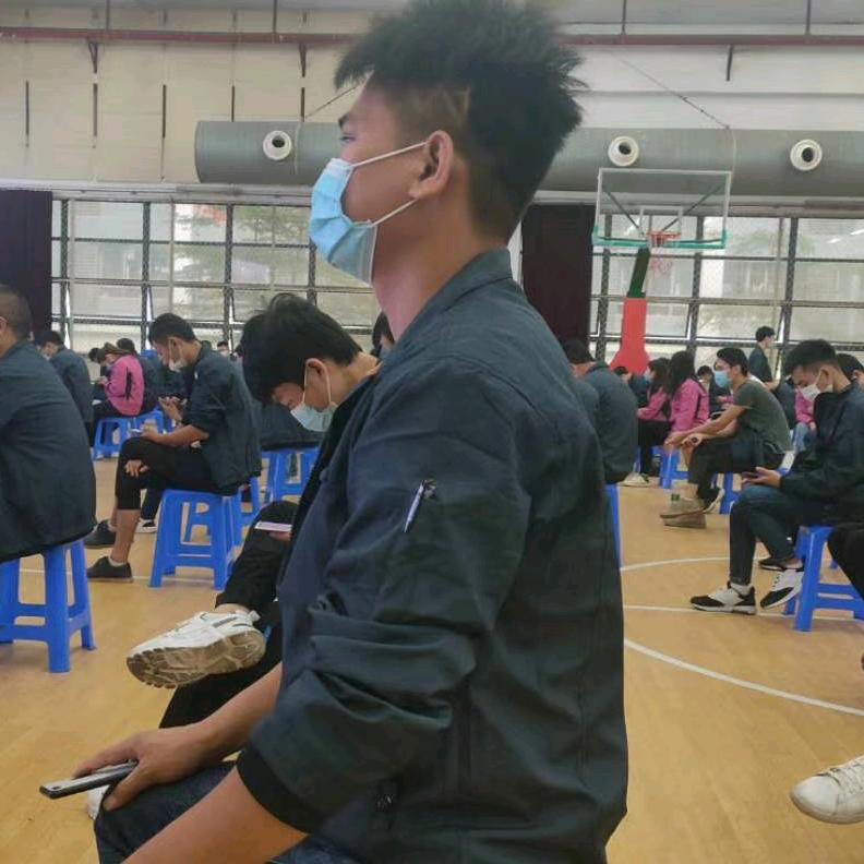 有衣暖身有人暖心