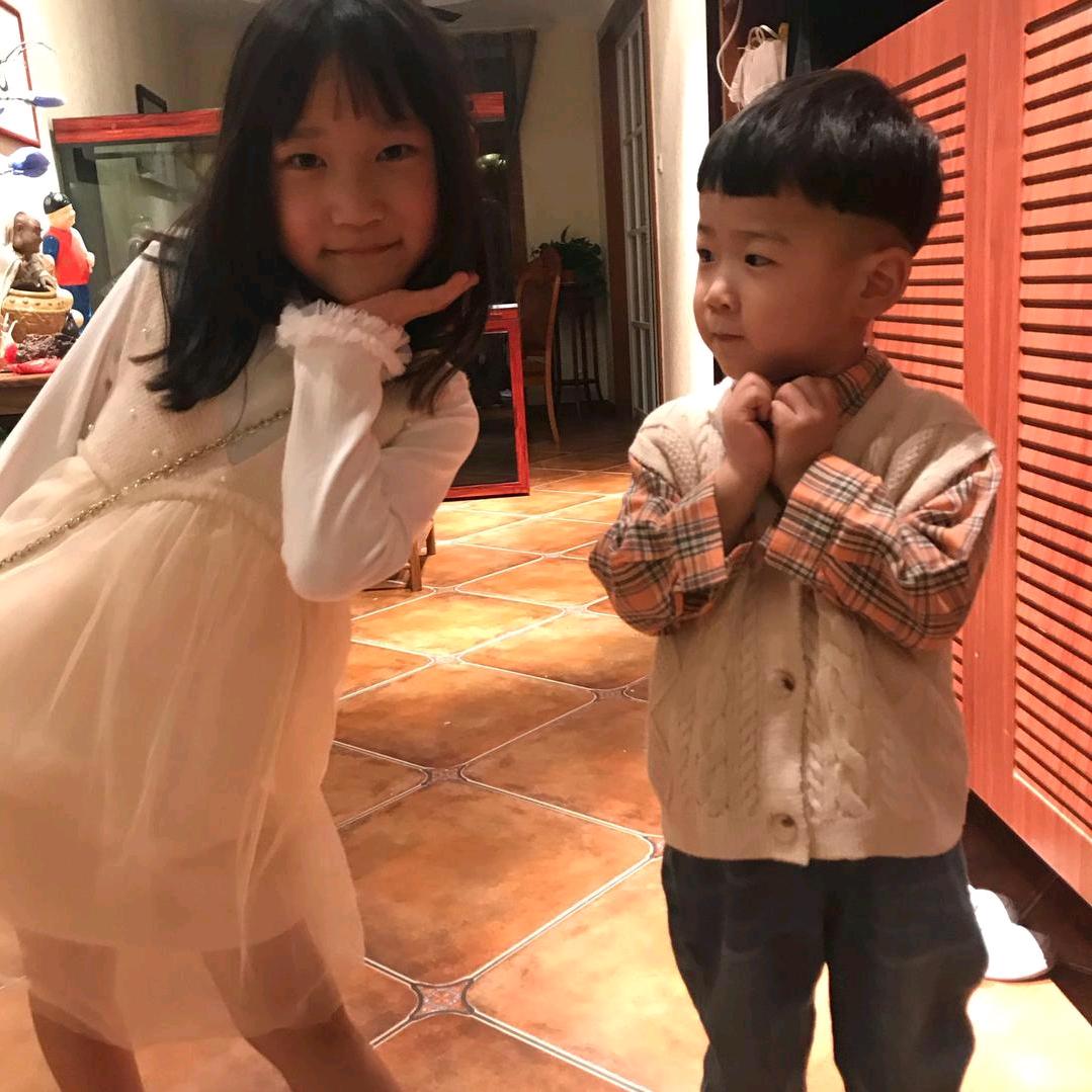 玖月和拾月妈妈（我把美好说给你听）