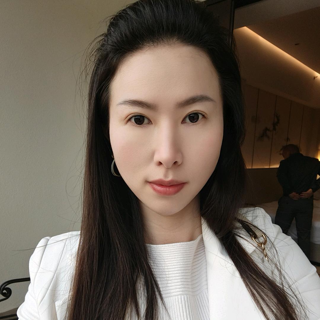 辉玲卖家具卖窗帘