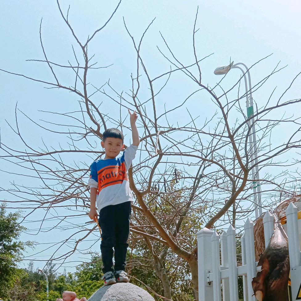 拾荒姑娘👨‍👩‍👧‍👦