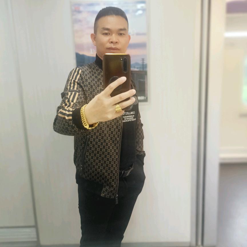 冷水江老黑哥二手车平价批发