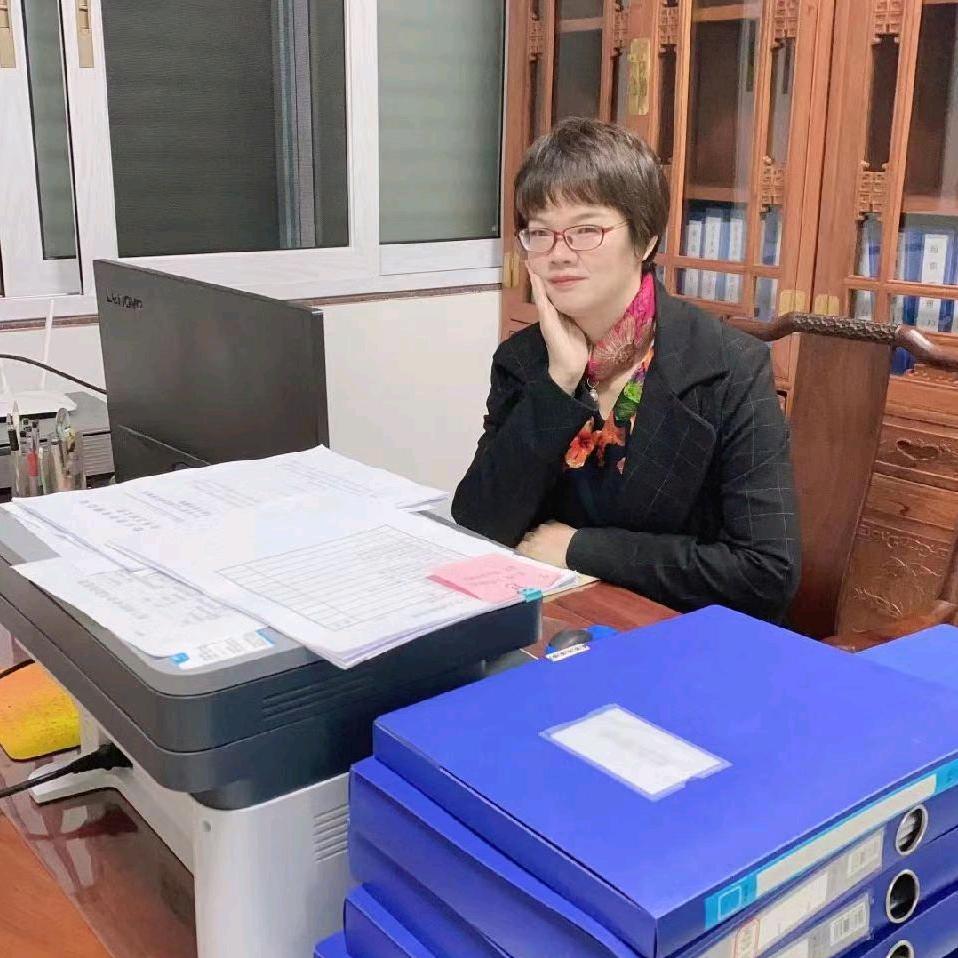 甘秋陪娃练英语