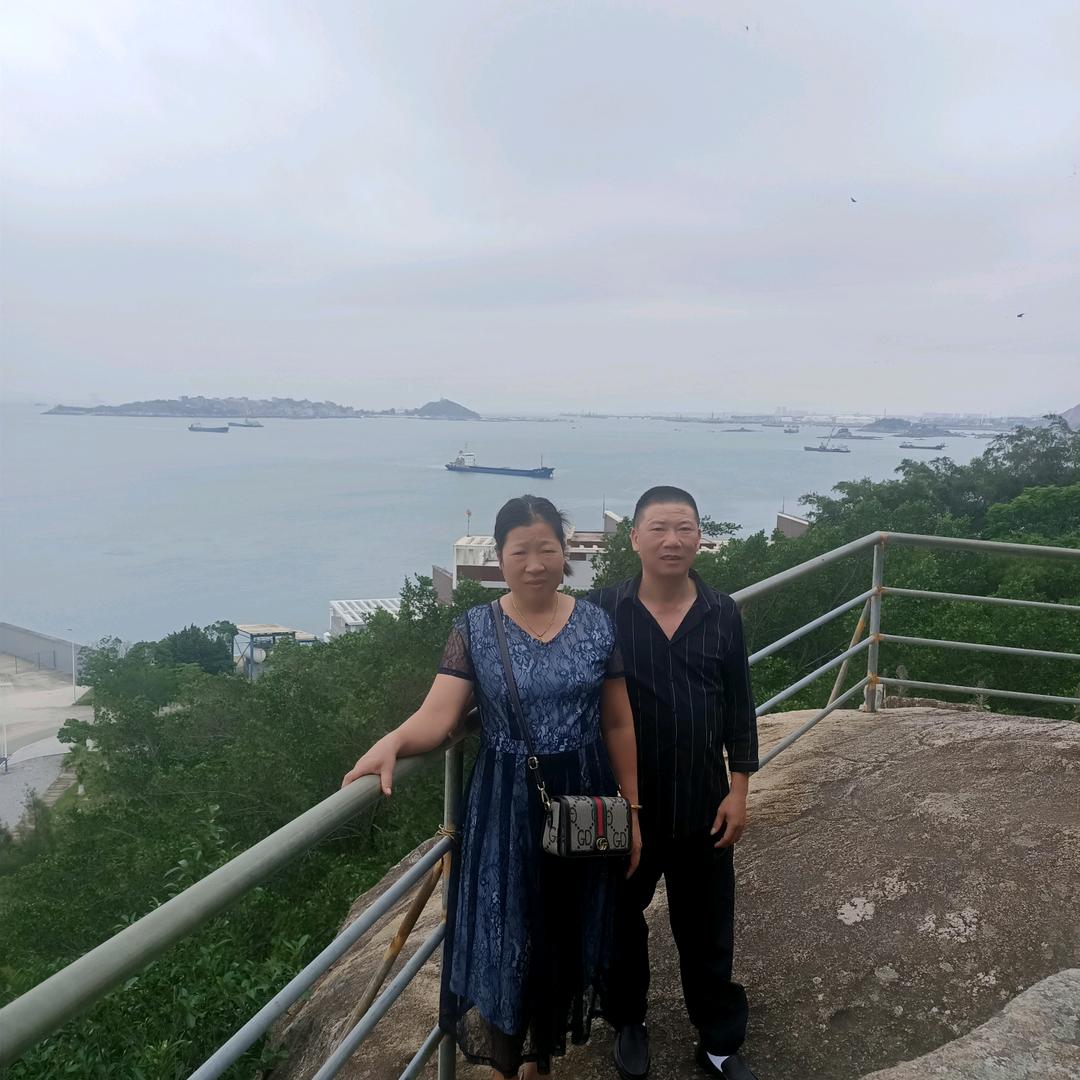 李世辉
