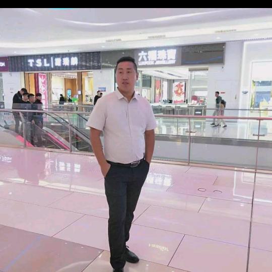 陈艾