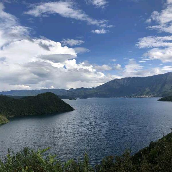 大山里的覃哥哥