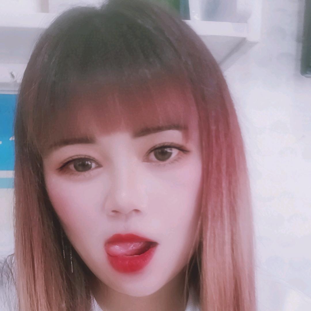 贵州小五妹：不定时开播