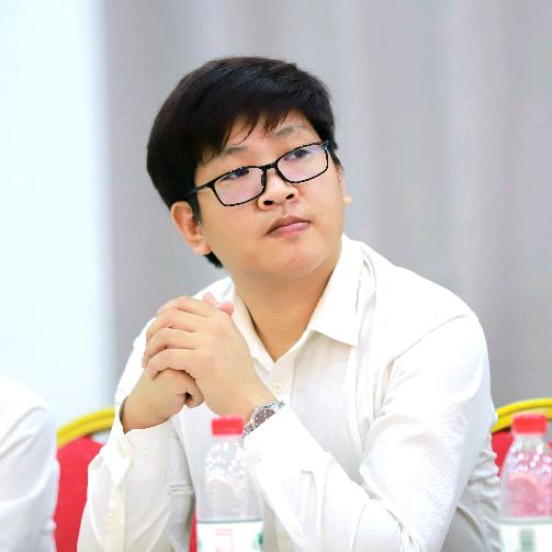 王伦辉