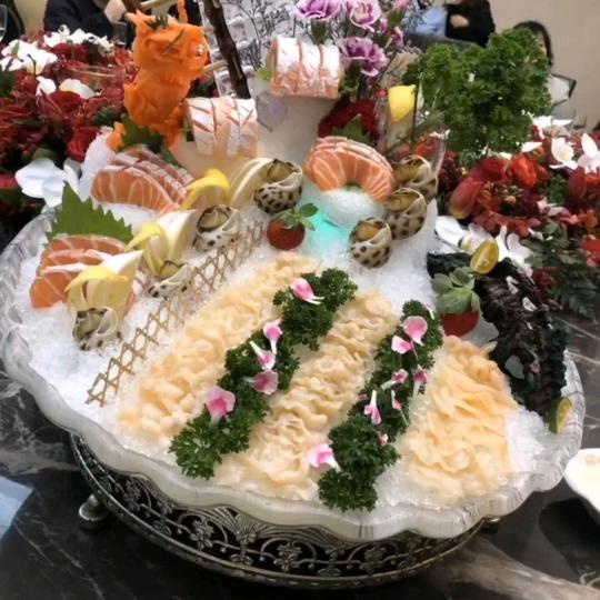 醉眼观花