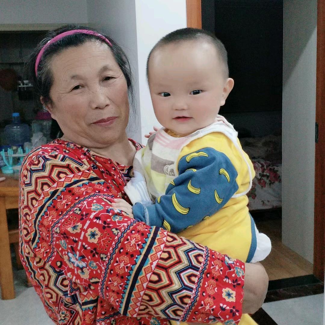 我_卿上松226027874