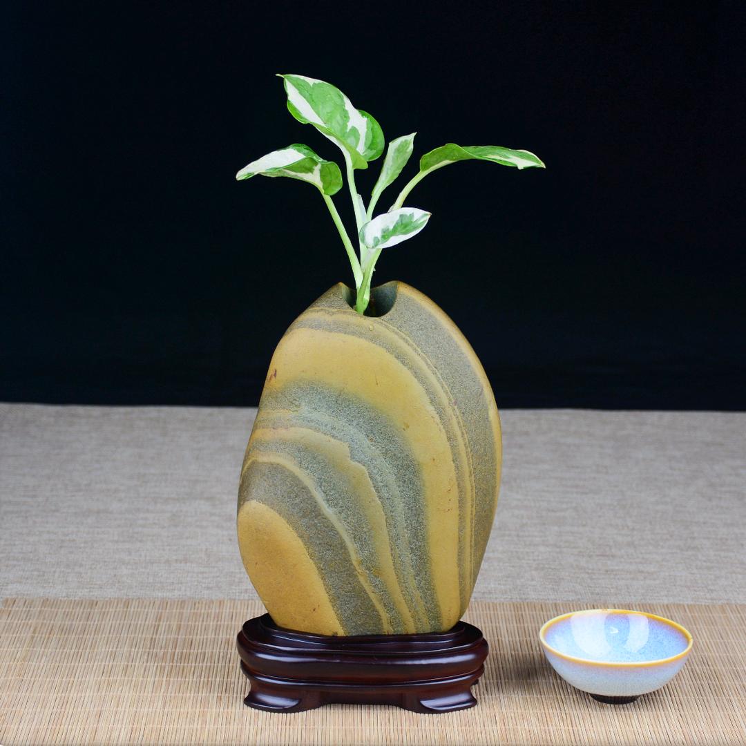 静静美石