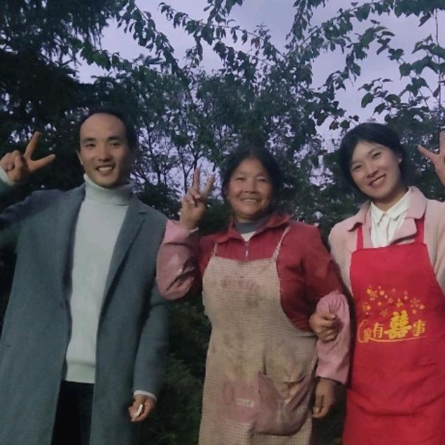 小雨和方丽