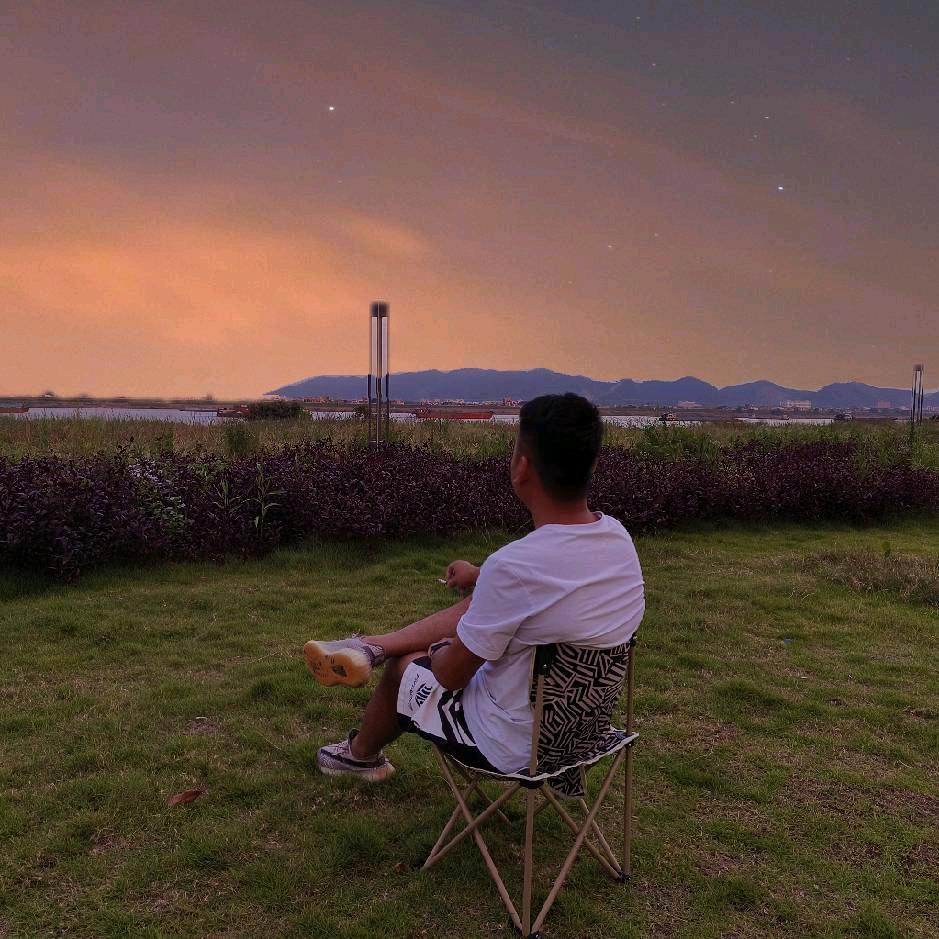 🌈嘚呜杜🌈