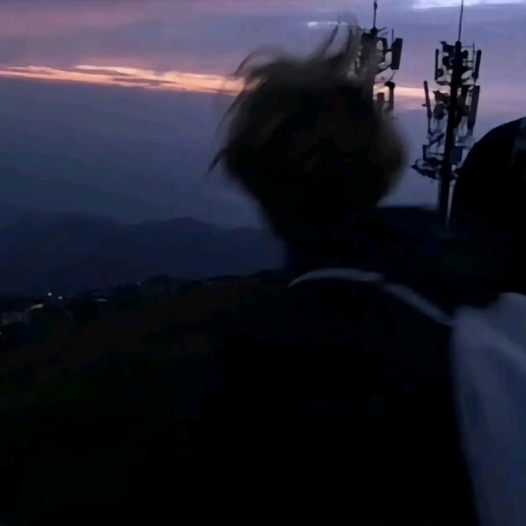 悠.