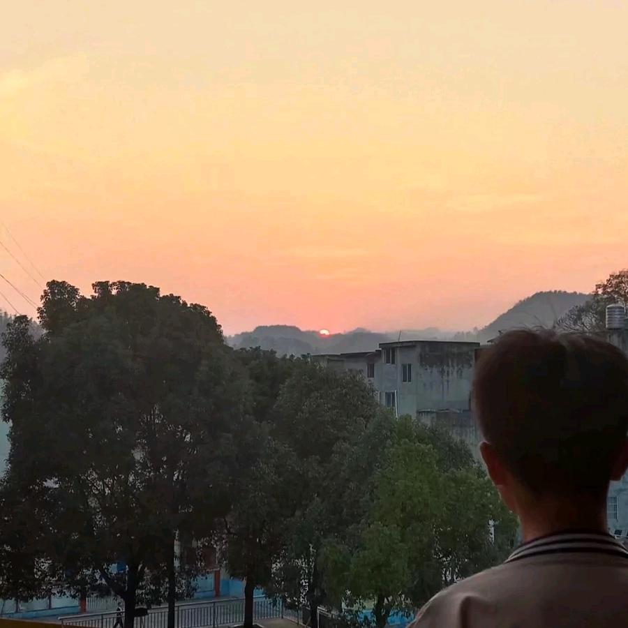 开乾~