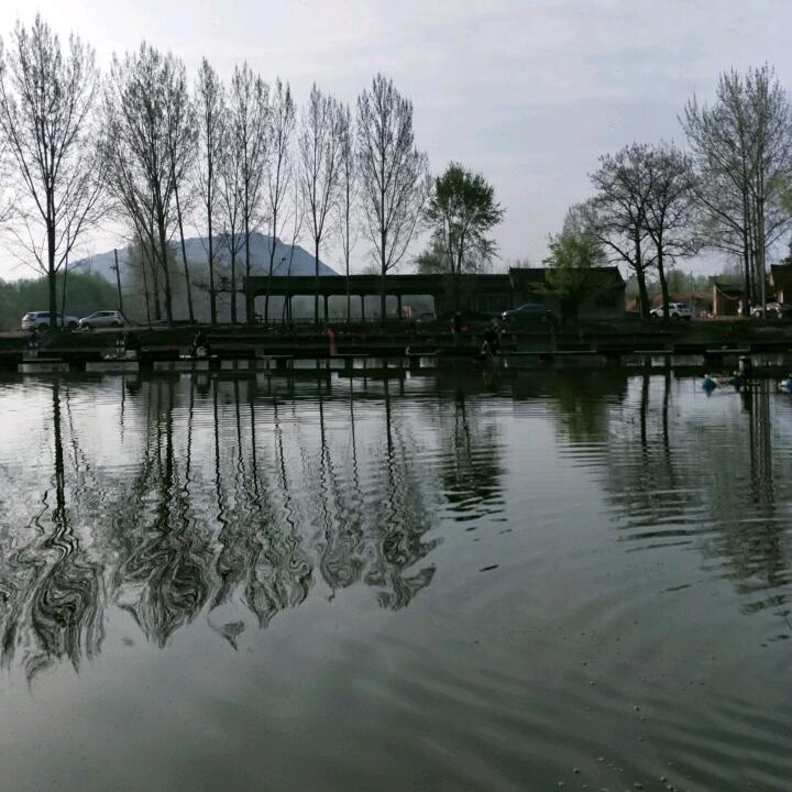 鸣犊垂钓园