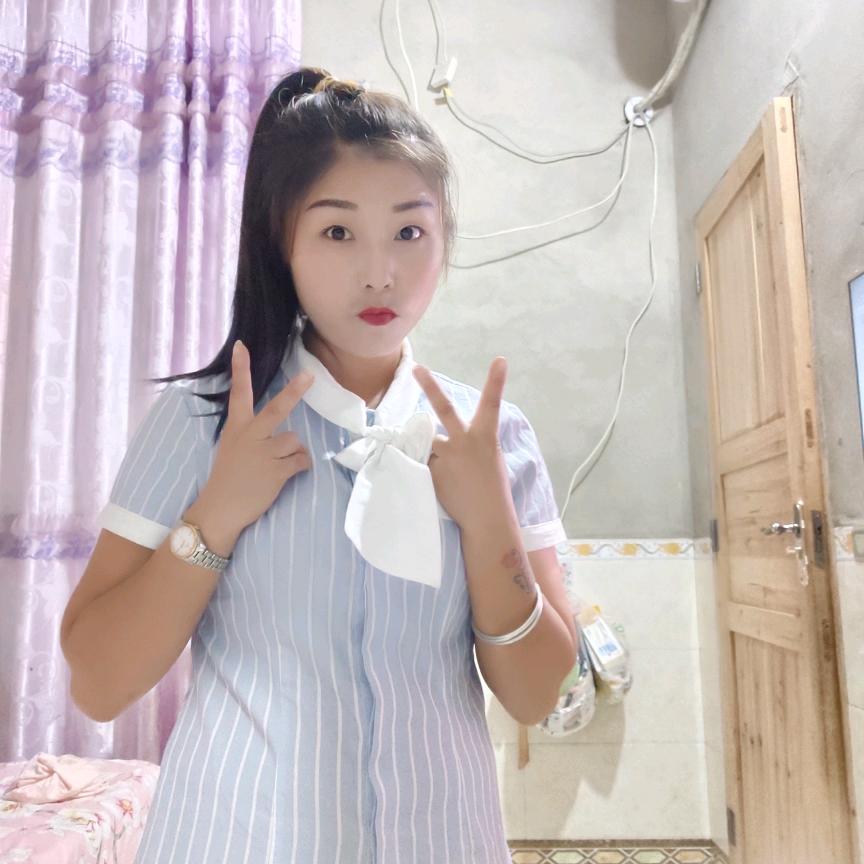 底洞心连心姐妹军鼓舞蹈舞狮队
