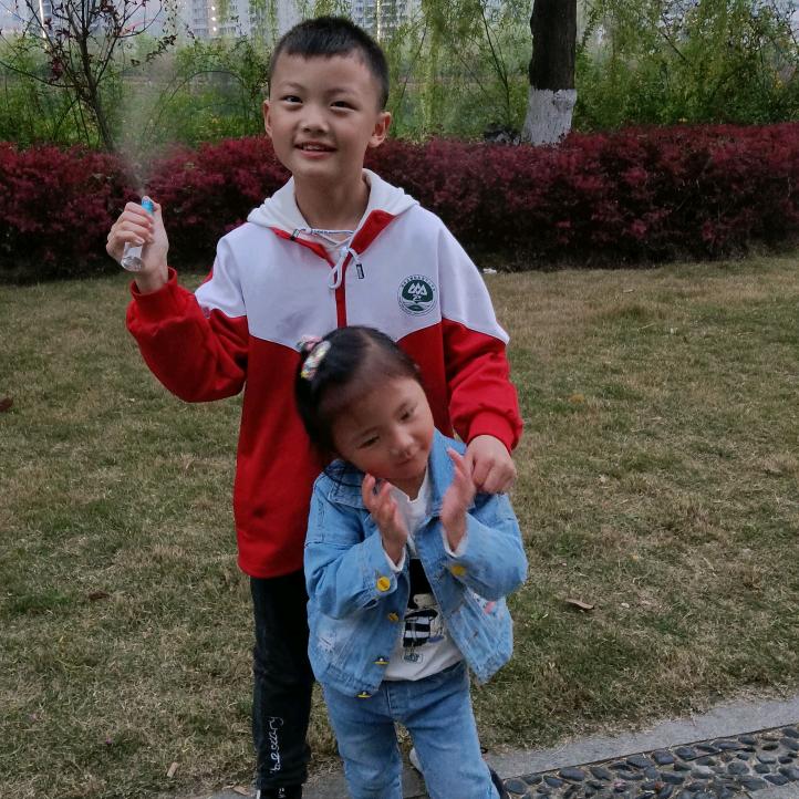 嘿嘿