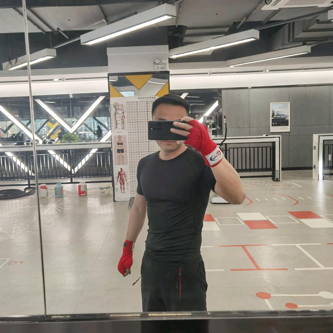 要塞德宝二手车中介服务部