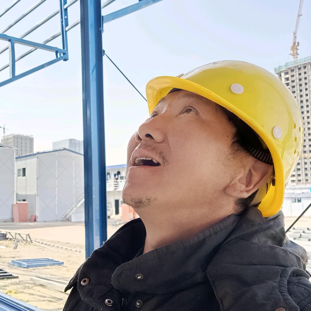 工地上的成哥