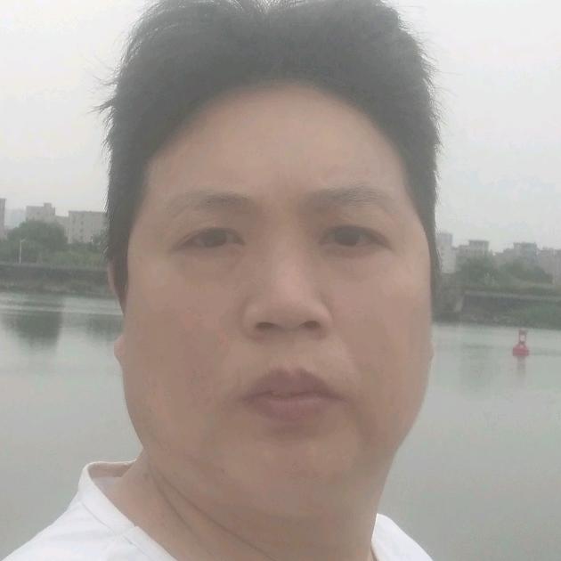 流落异乡度春秋