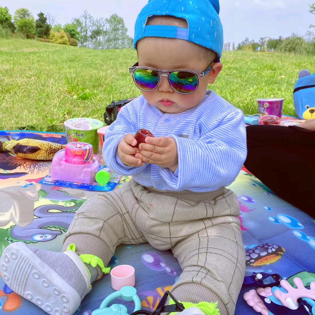 大眼妹与小海豚@抖音