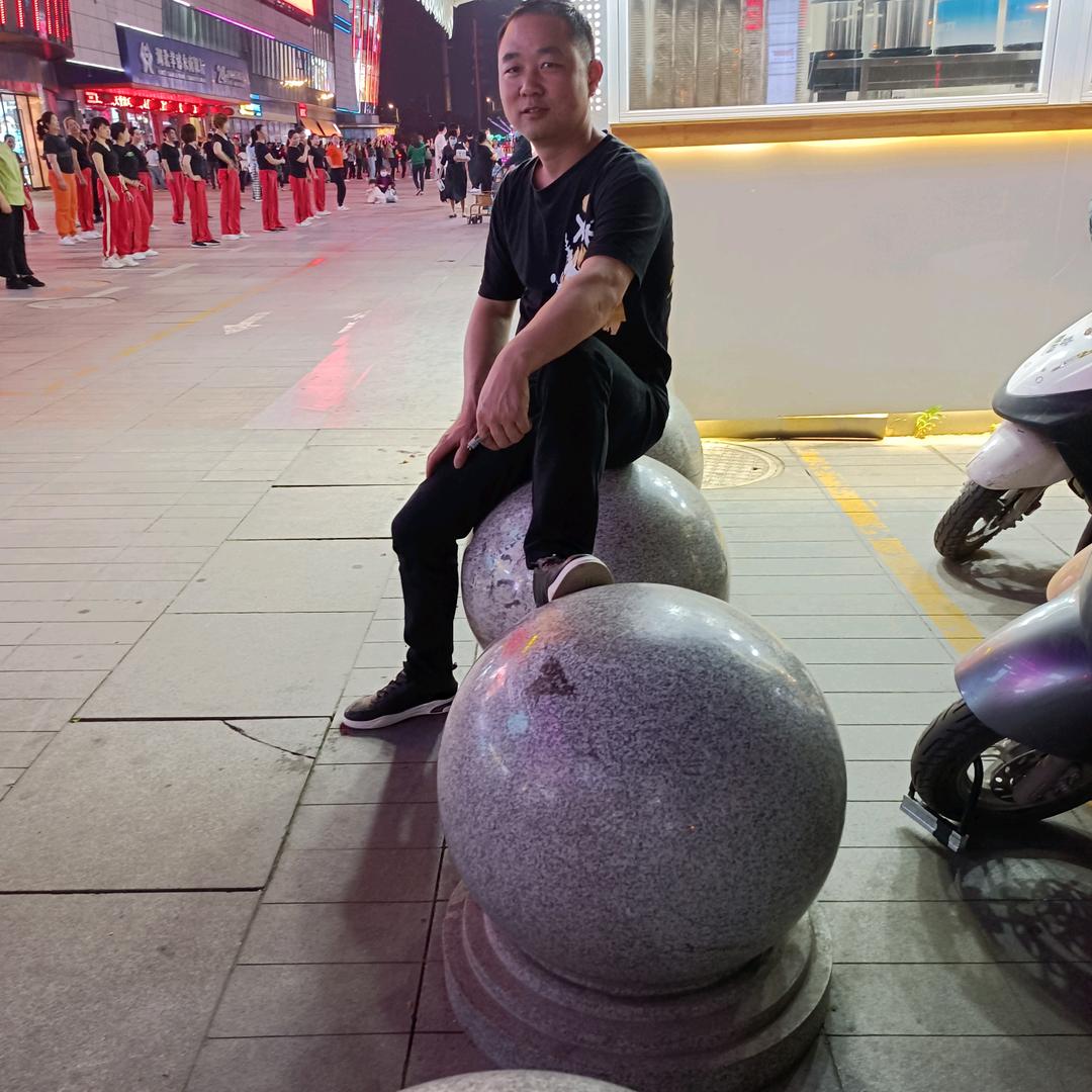 用户9058476630733杨光