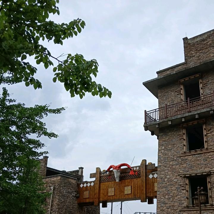 大山深处的尔玛人