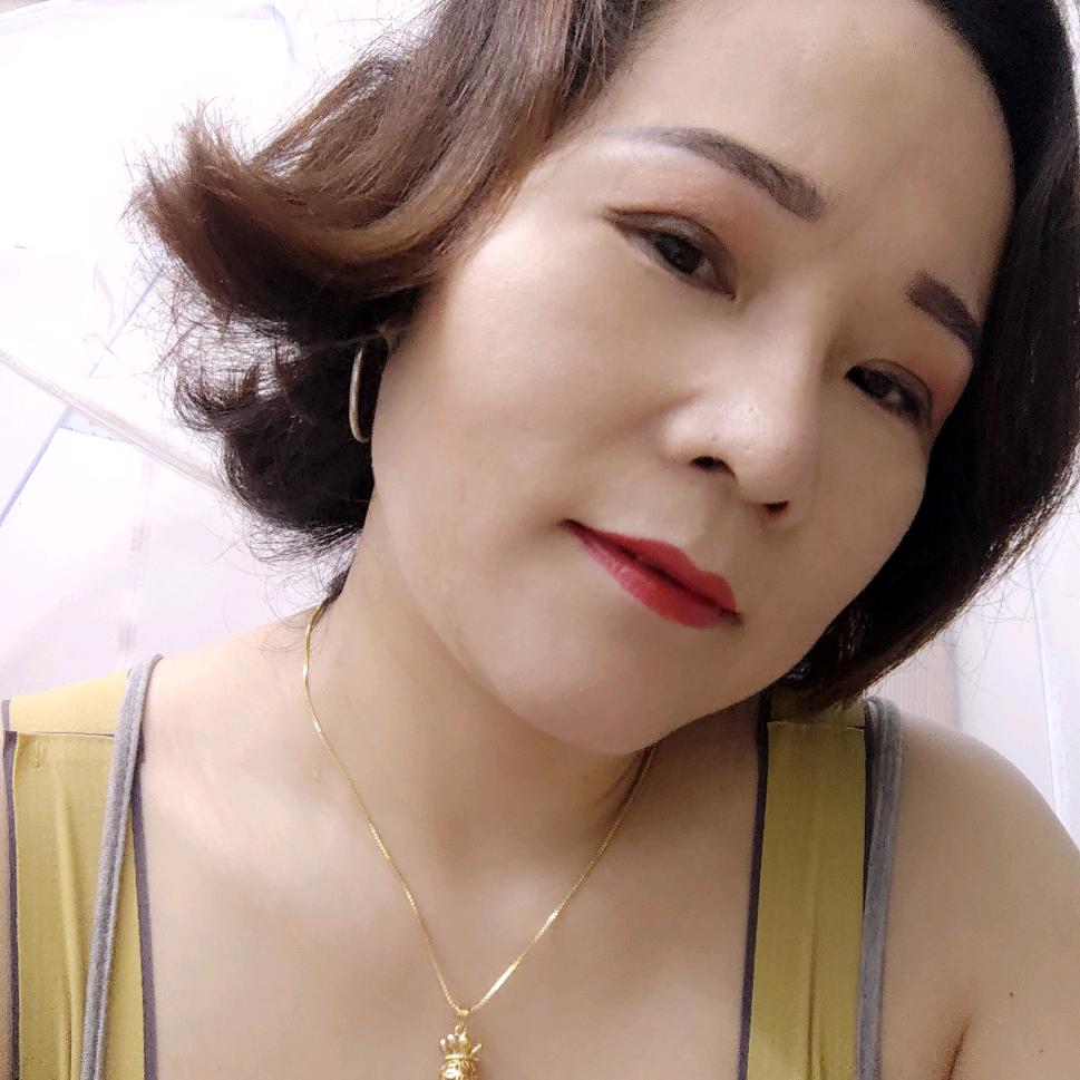 抖创衣橱左左