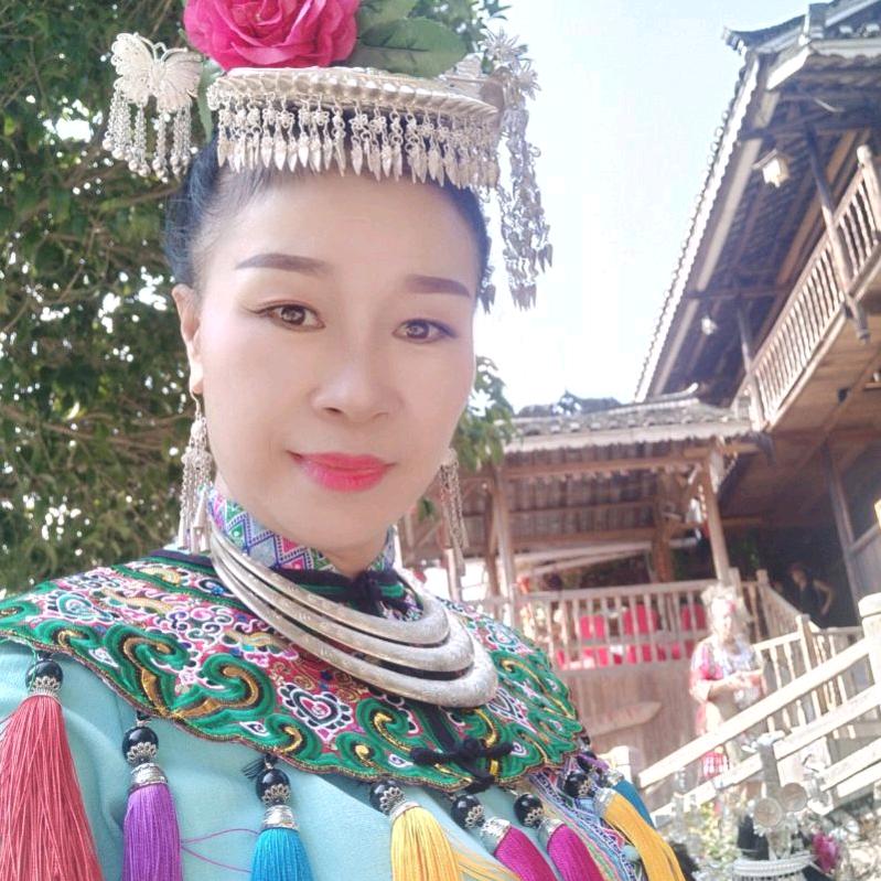 我是侗妹
