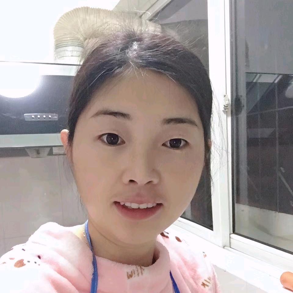 小啊静头像
