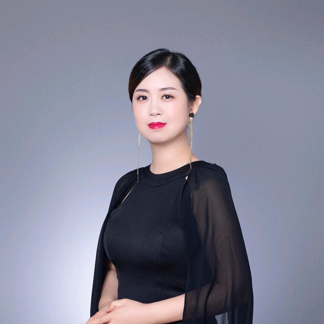 张嘉如家庭教育