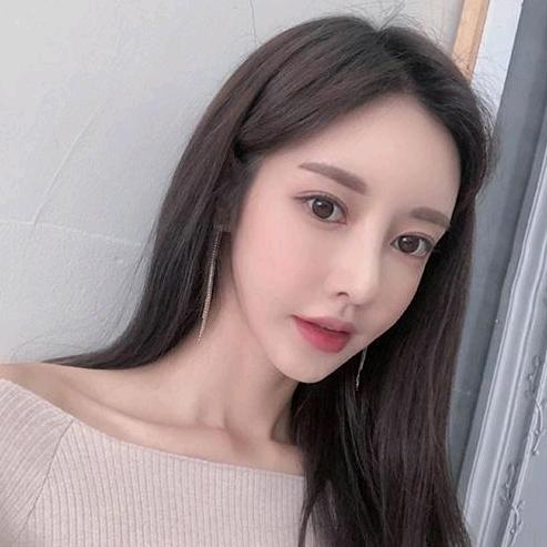 草莓筱筱