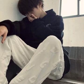 起床上班了💼