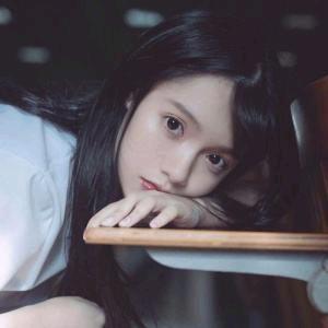小柒玥