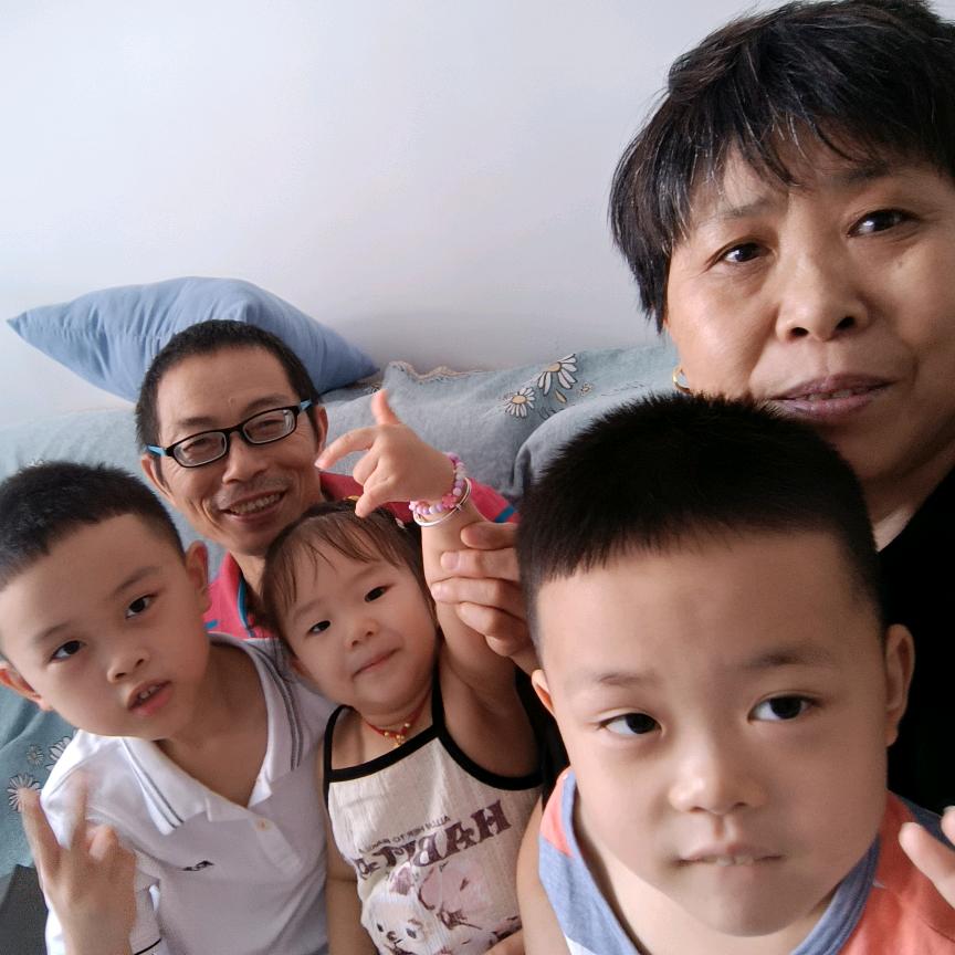 何姣兰