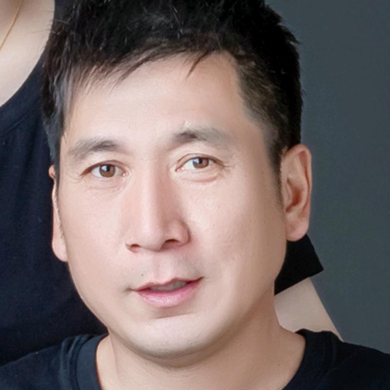 老六〈峰局舞龙队）