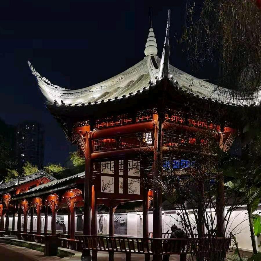 标哥
