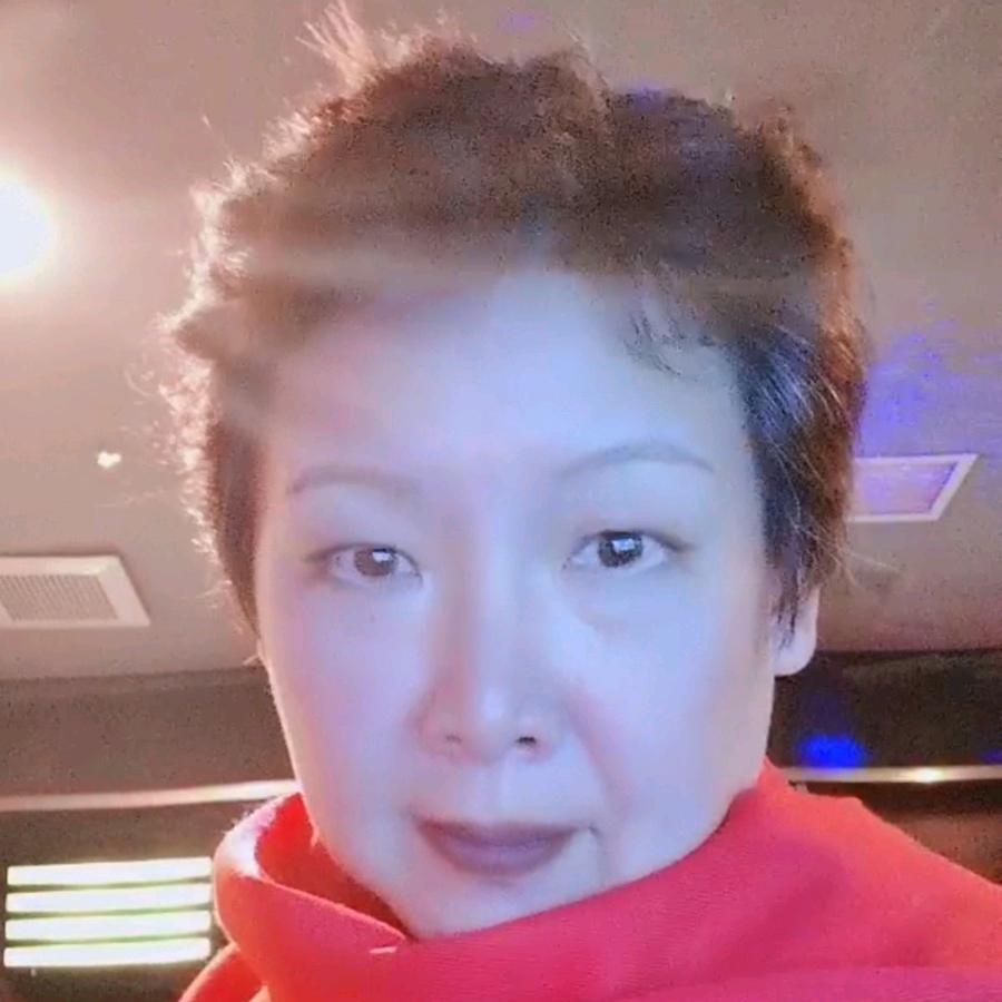 张丽英
