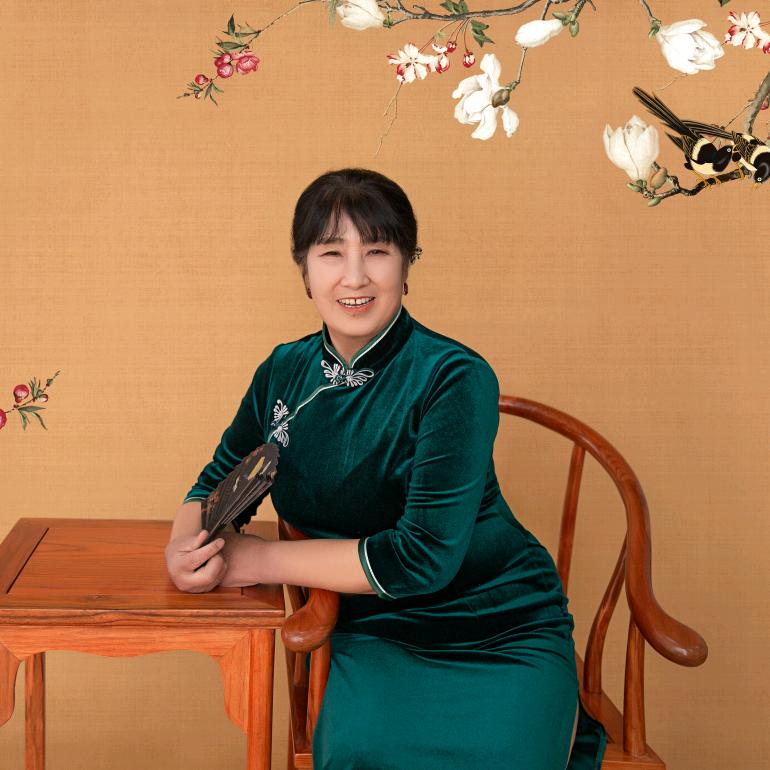 邱菊英