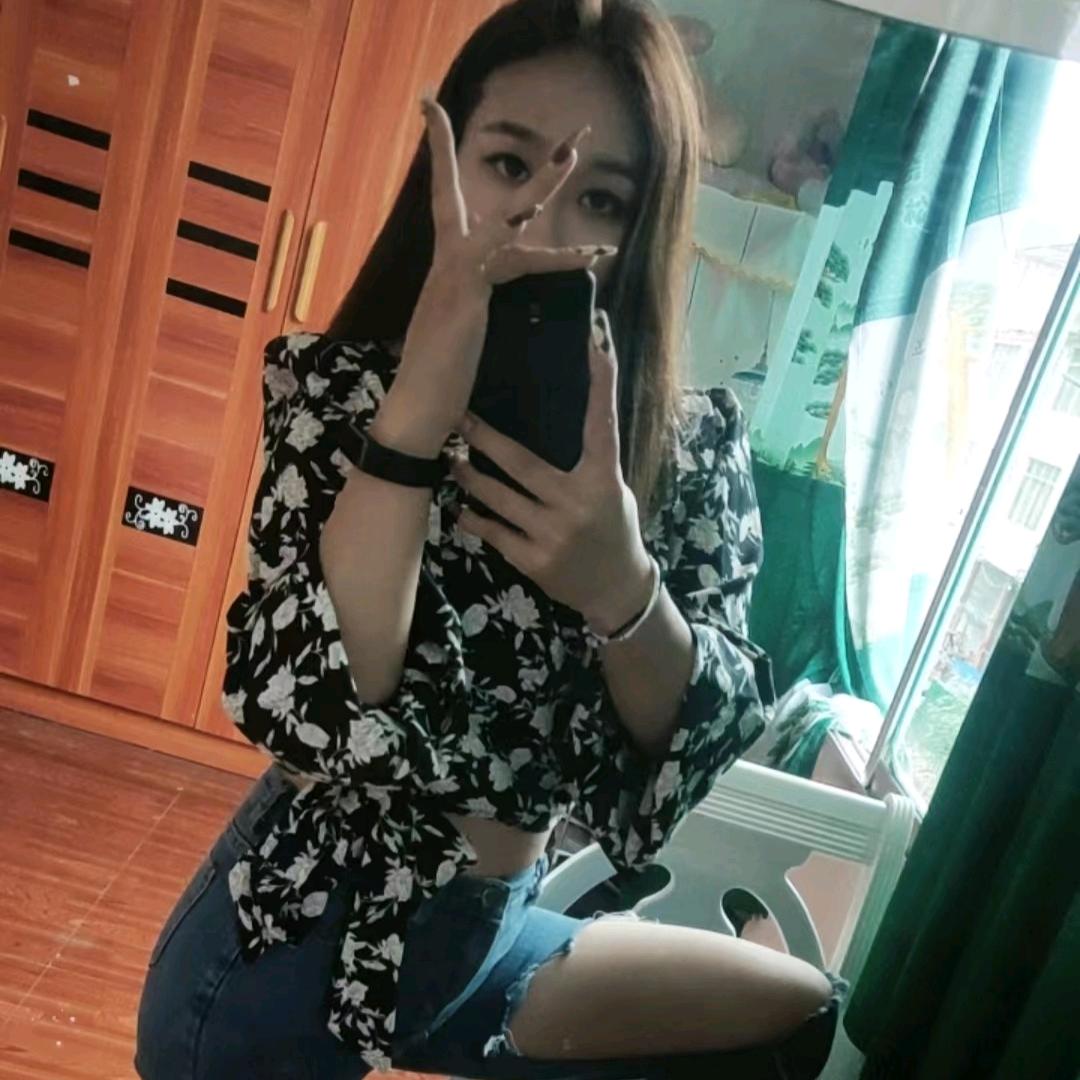 @何大大